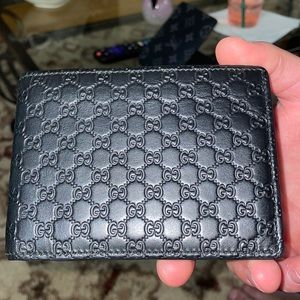 Gucci black wallet